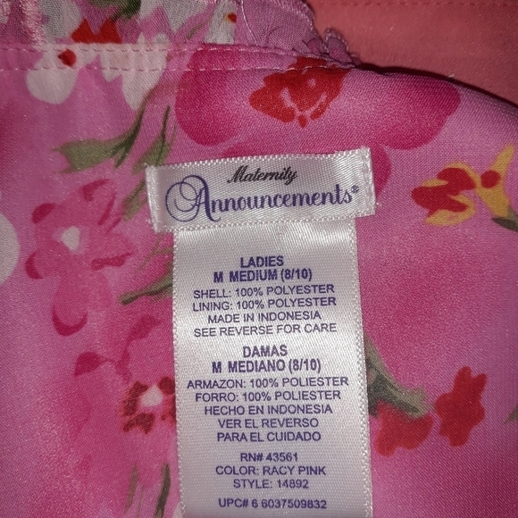 Maternity Announcements Floral maternity top . - Picture 3 of 3